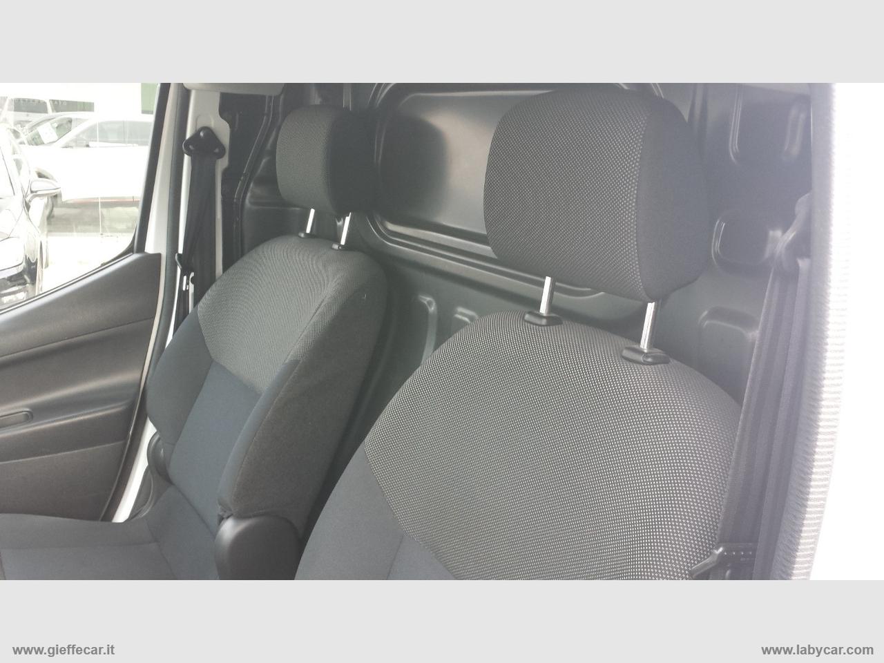 e-NV200 EV Van Business 4p.