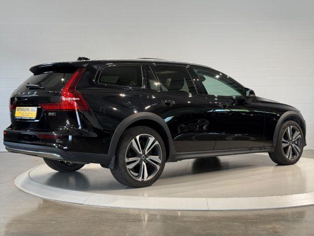 VOLVO V60 Cross Country B5 AWD automatico Plus PREZZO REALE