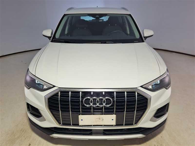 AUDI Q3 35 TDI S tronic Business Advanced