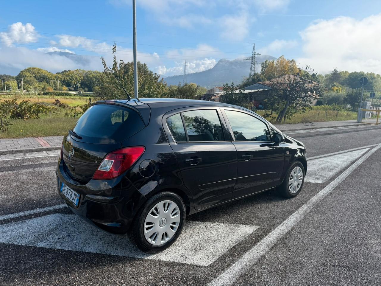 Opel Corsa 1.2 5 porte Cosmo *IMPECCABILE*