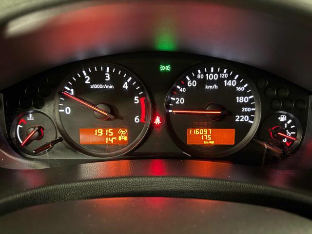 NISSAN Navara 2.5 dCi 190CV 4 porte Double Cab Sport