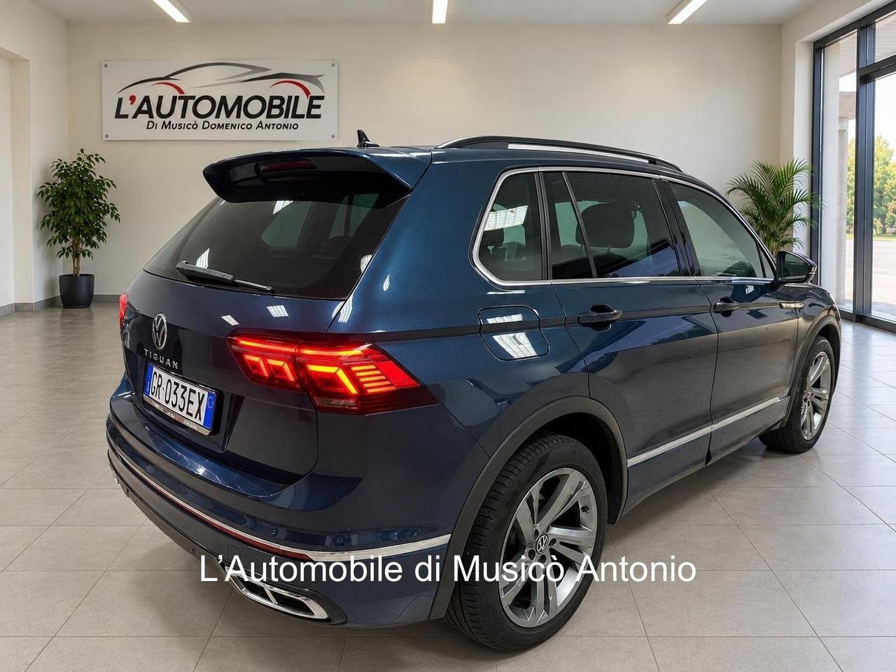 Volkswagen Tiguan 2.0 TDI 150 CV SCR DSG R-Line
