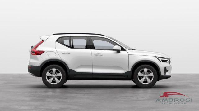 VOLVO XC40 B3 Mild hybrid Benzina Essential