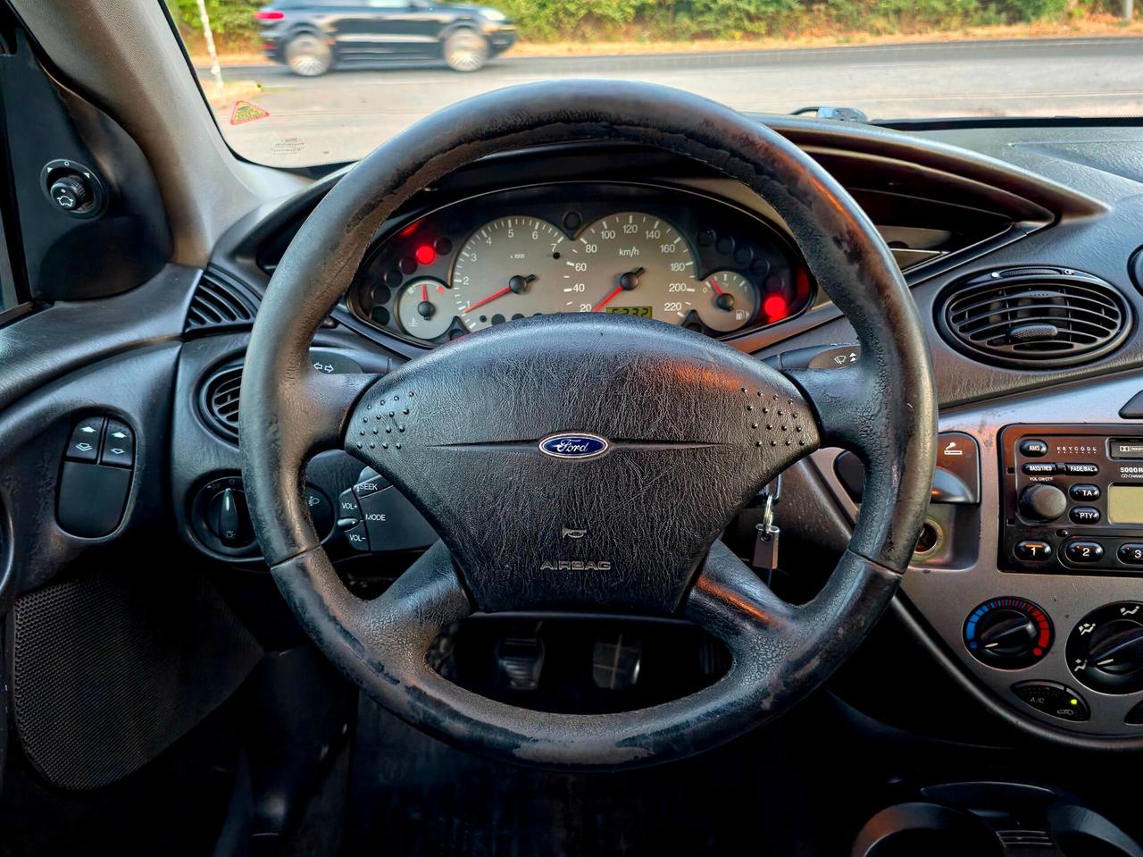 Ford Focus 1.6i 16V cat 5p. Ghia 2002-E2 Manuale NEO
