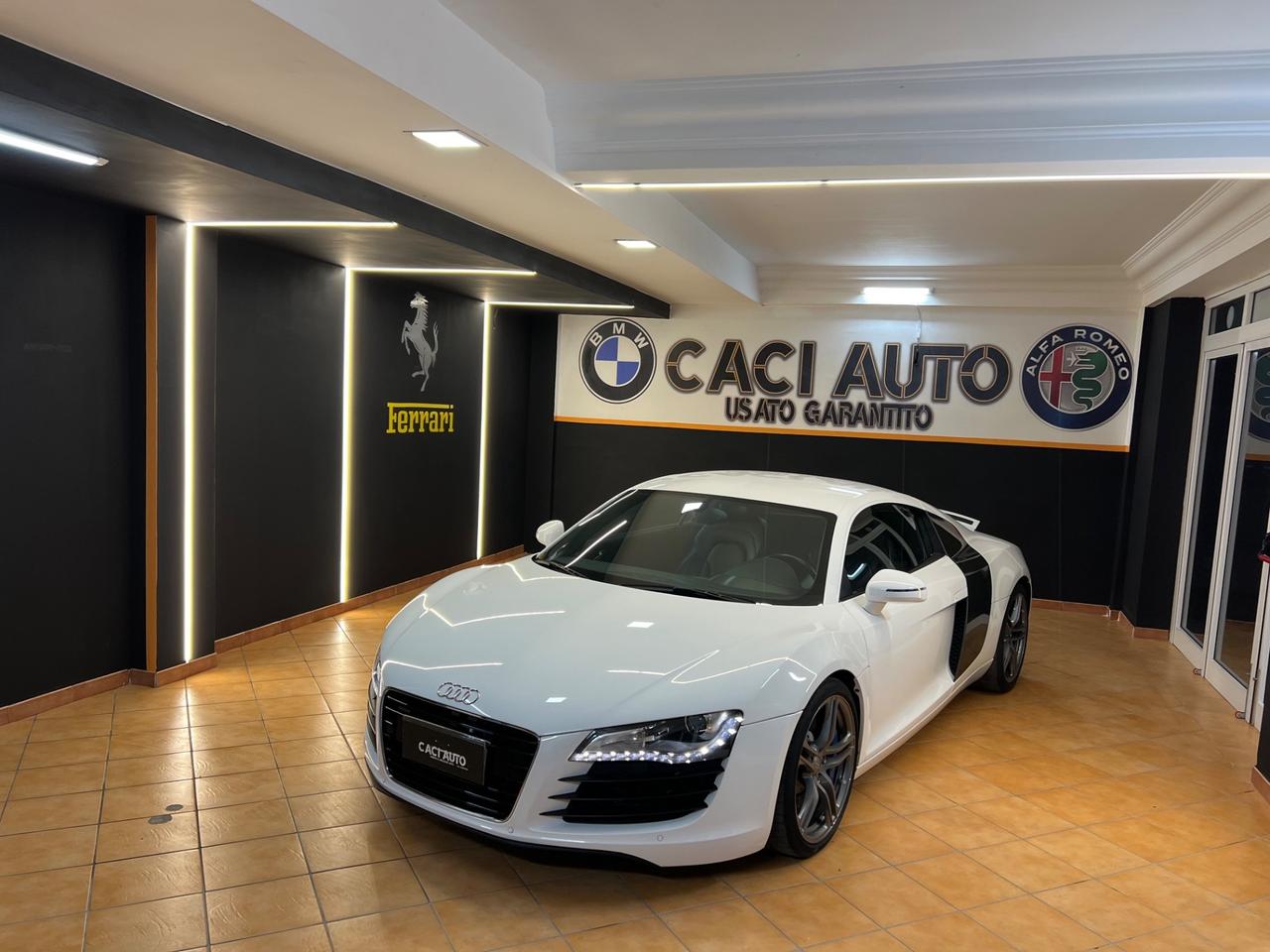 Audi R8 4.2 V8 FSI quattro R tronic Carbon