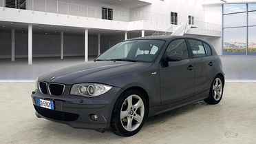 BMW 118 i Attiva