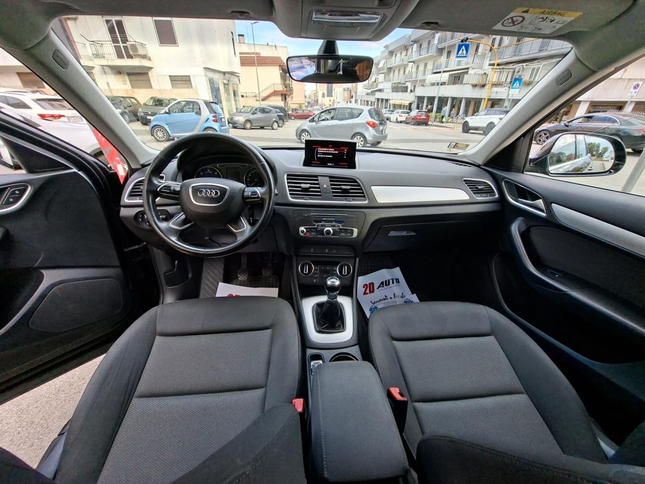 Audi Q3 2.0 TDI 150 CV Design * Navi * Full Led * Garantita 12 Mesi