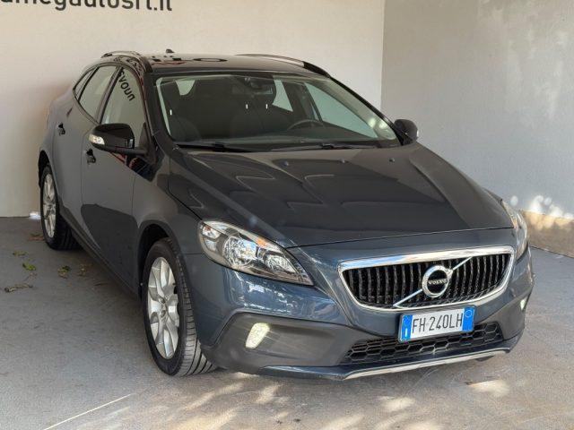 VOLVO V40 Cross Country D2 Geartronic