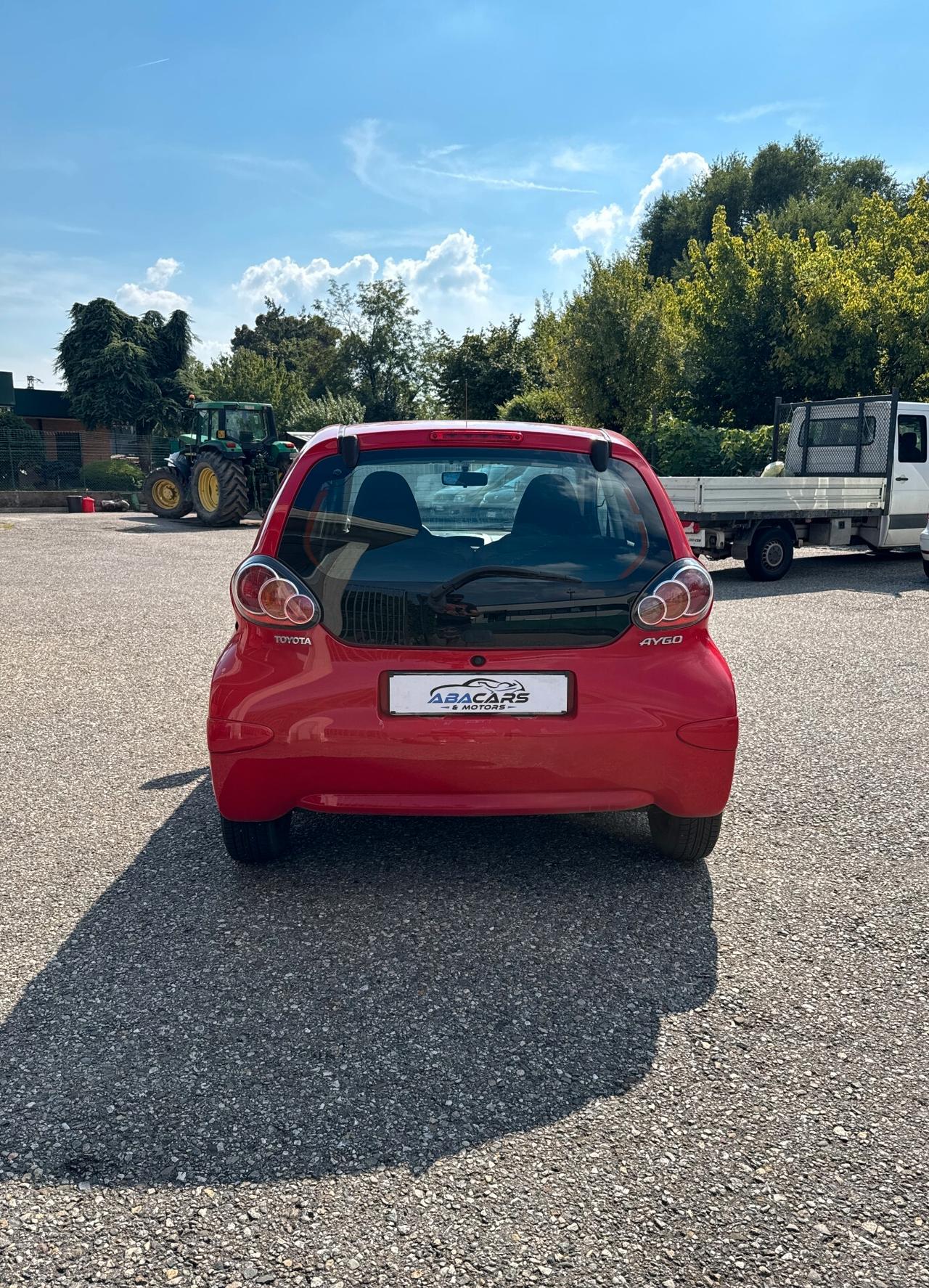 Toyota Aygo 1.0 50kW Benz 5porte *85.000 km*