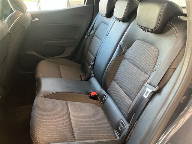 RENAULT Clio 1.6 E-Tech hybrid Intens 140cv auto my21
