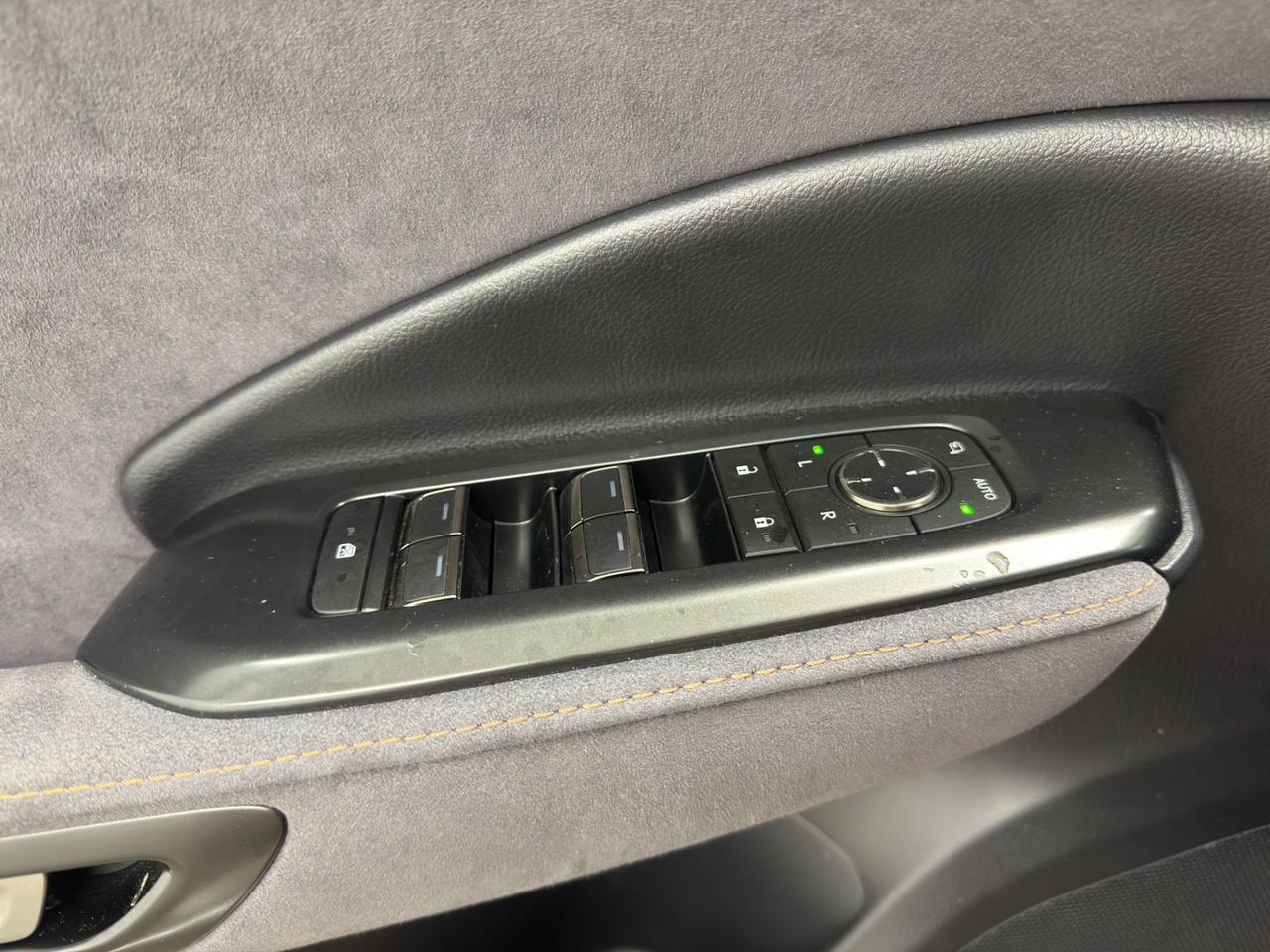 Lexus LBX 1.5 hybrid Cool 4wd