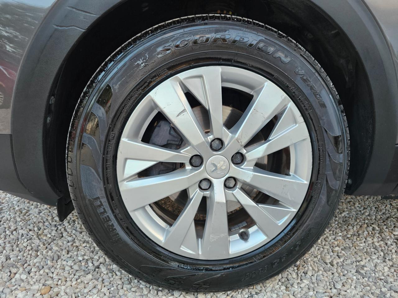 Peugeot 3008 BlueHDi 130 S&S EAT8 Allure Pack
