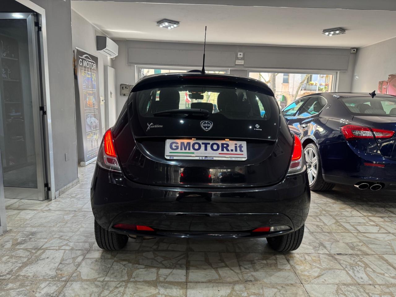 Lancia Ypsilon 1.3 MJT 95 CV Silver Occasione