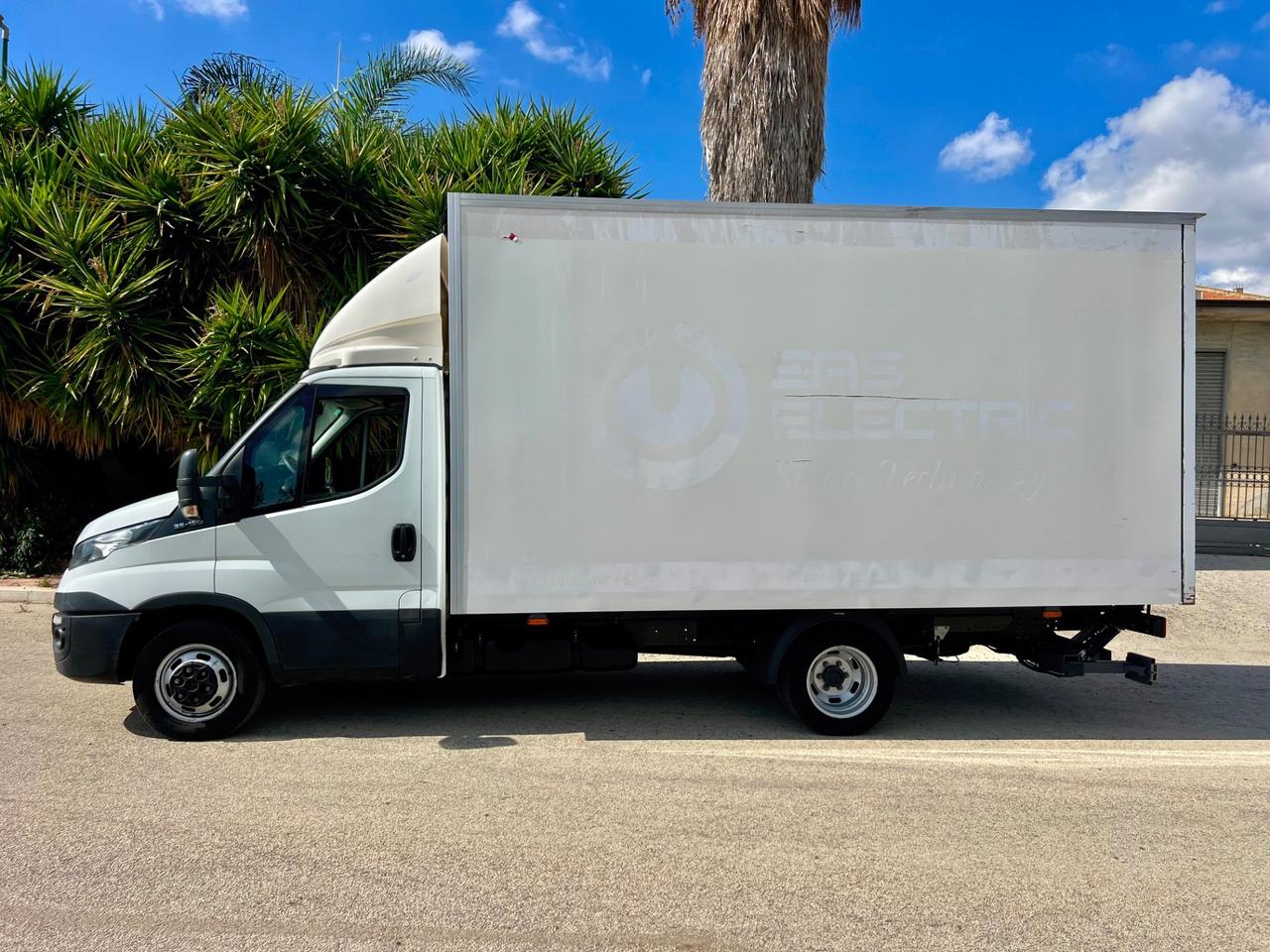 Iveco daily 35c15 furgone e sponda