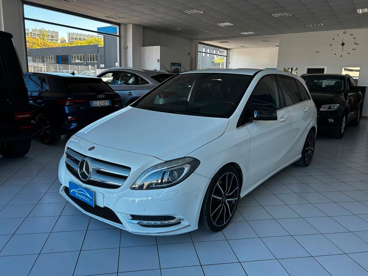 Mercedes B 180 CDI Premium x neo 2012