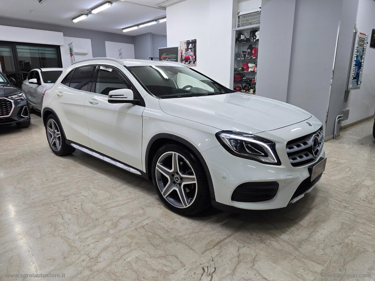 MERCEDES-BENZ GLA 200 d Automatic Premium