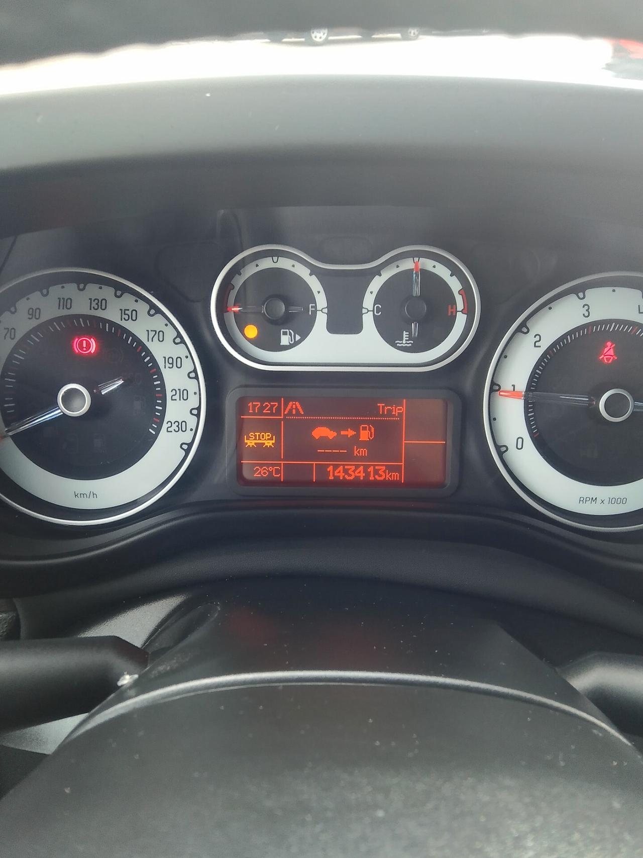 Fiat 500L 1.4 95 CV Lounge