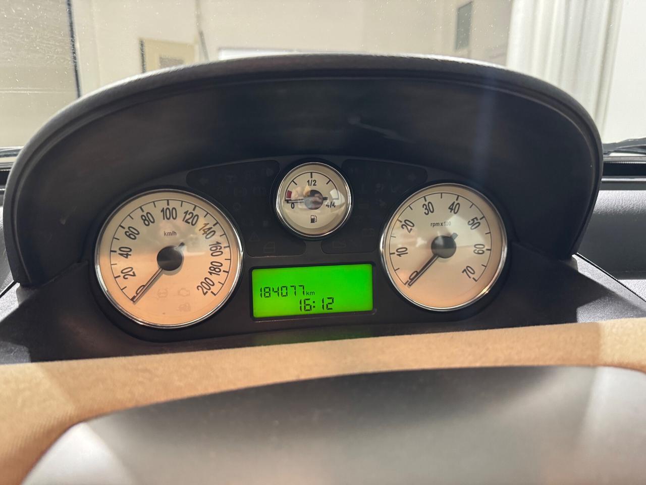 Lancia Ypsilon 1.2 16V Argento