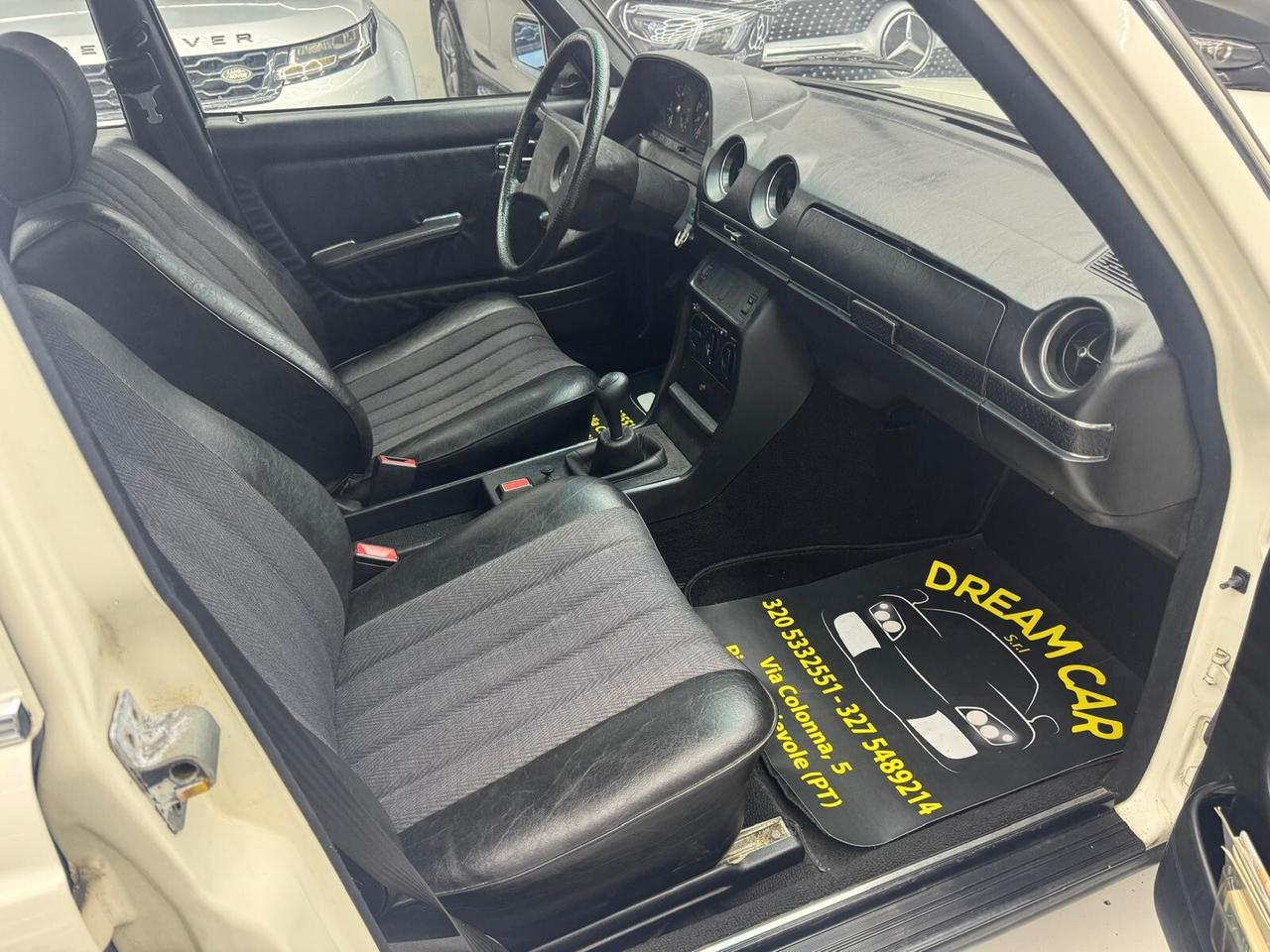 Mercedes-Benz 200 -Benzina