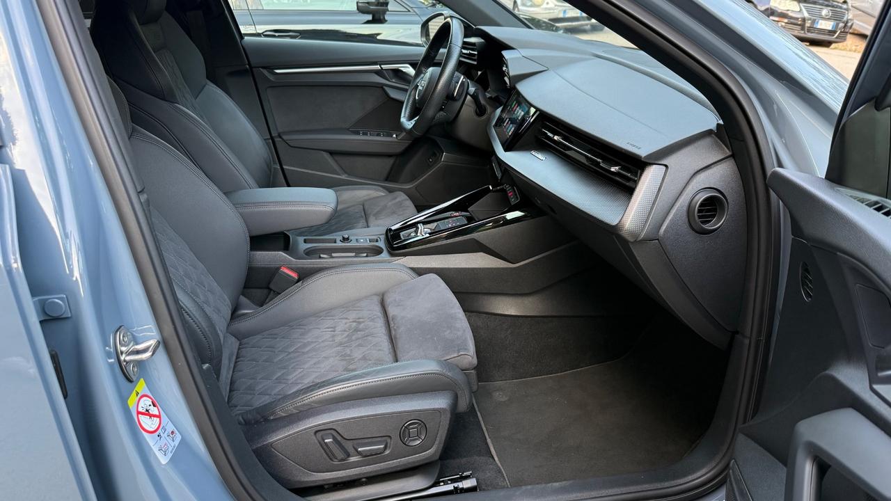 Audi A3 RS 3 SPB TFSI quattro S tronic