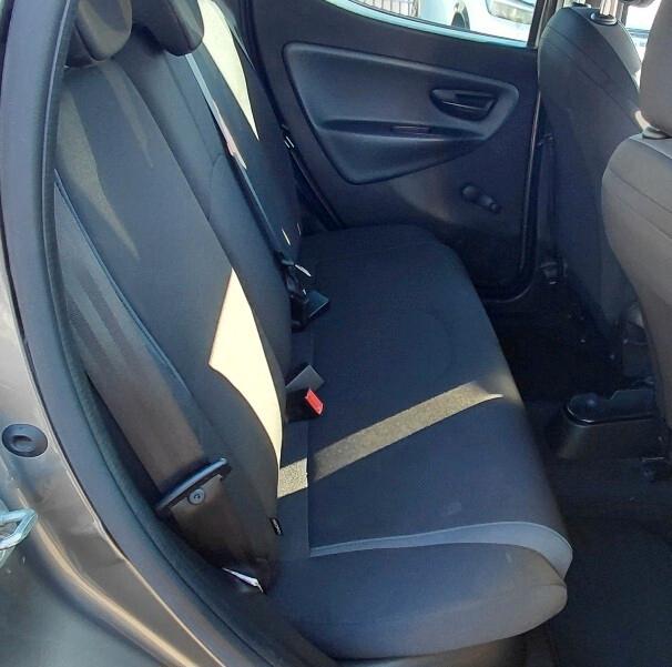 Lancia Ypsilon 1.3 MJT 16V 95 CV 5 porte S&S Silver