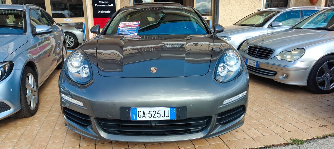 Porsche Panamera S 3.0d