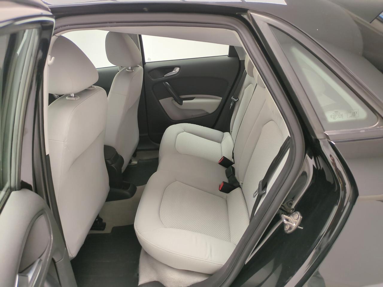 Audi A1 1.6 TDI S tronic Attraction