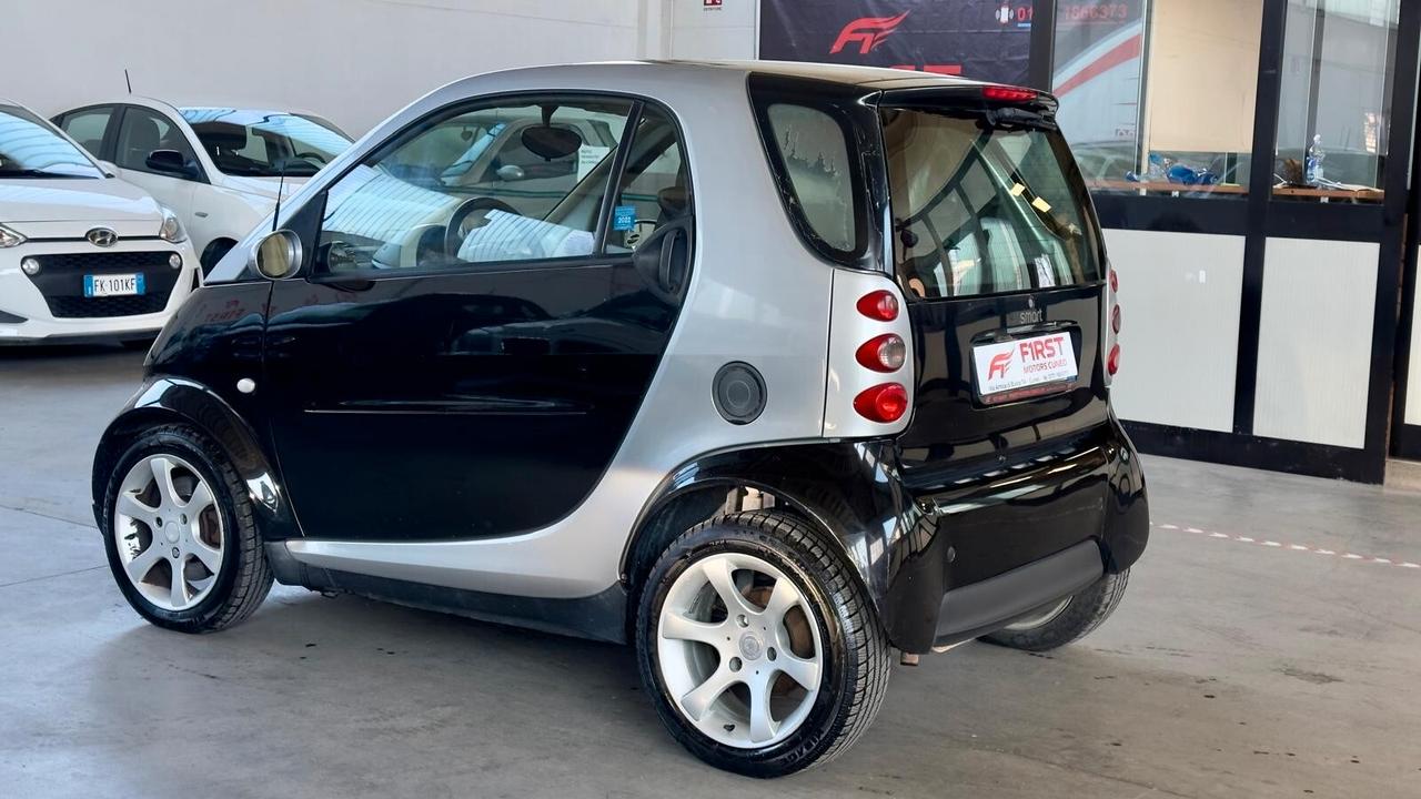 Smart ForTwo 700 coupé pulse (45 kW)