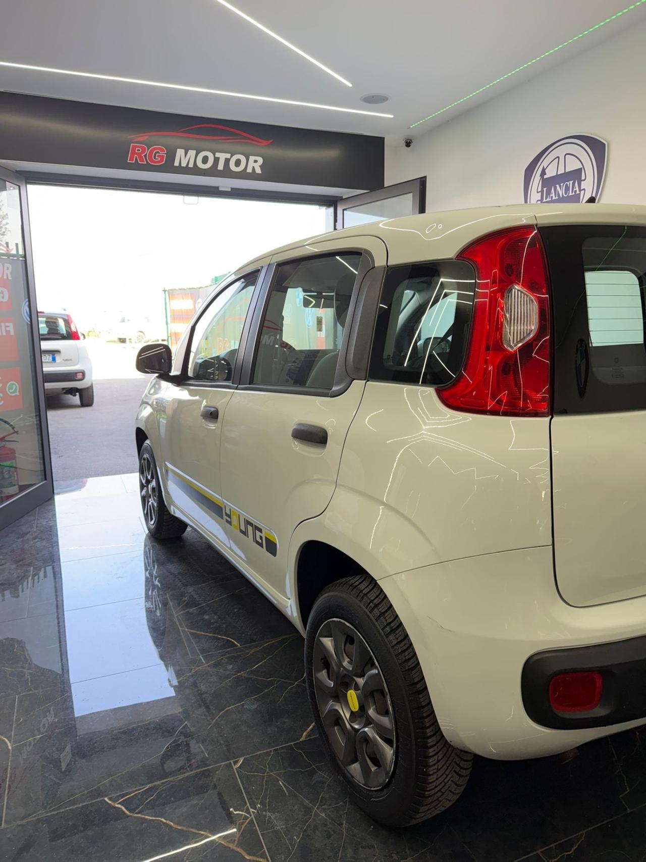 Fiat Panda 0.9 TwinAir Turbo Natural Power Young