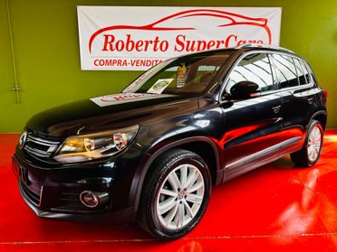 Volkswagen Tiguan 2.0 TDI DSG 7Marce 4x4 R-Line