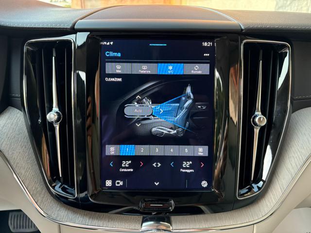 VOLVO XC60 B4 (d) AWD Geartronic Inscription.