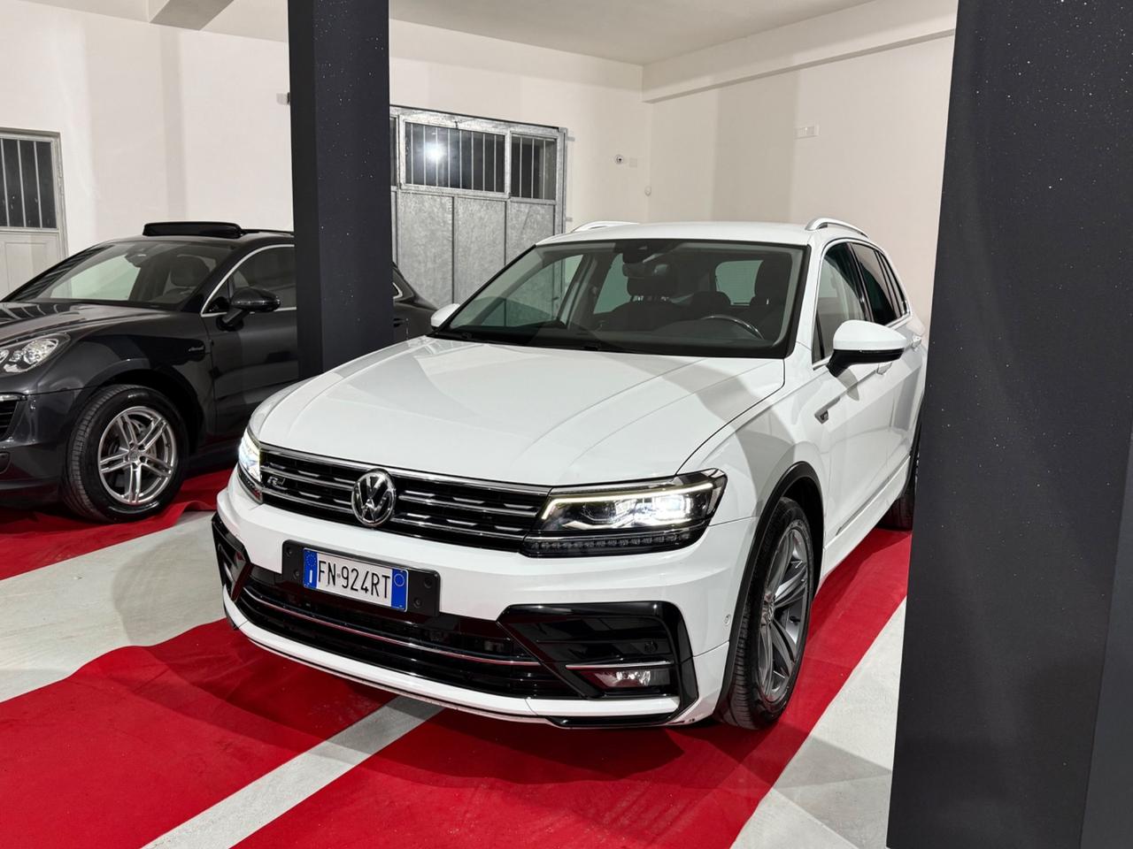 Volkswagen Tiguan 2.0 BiTDI SCR R-Line BMT