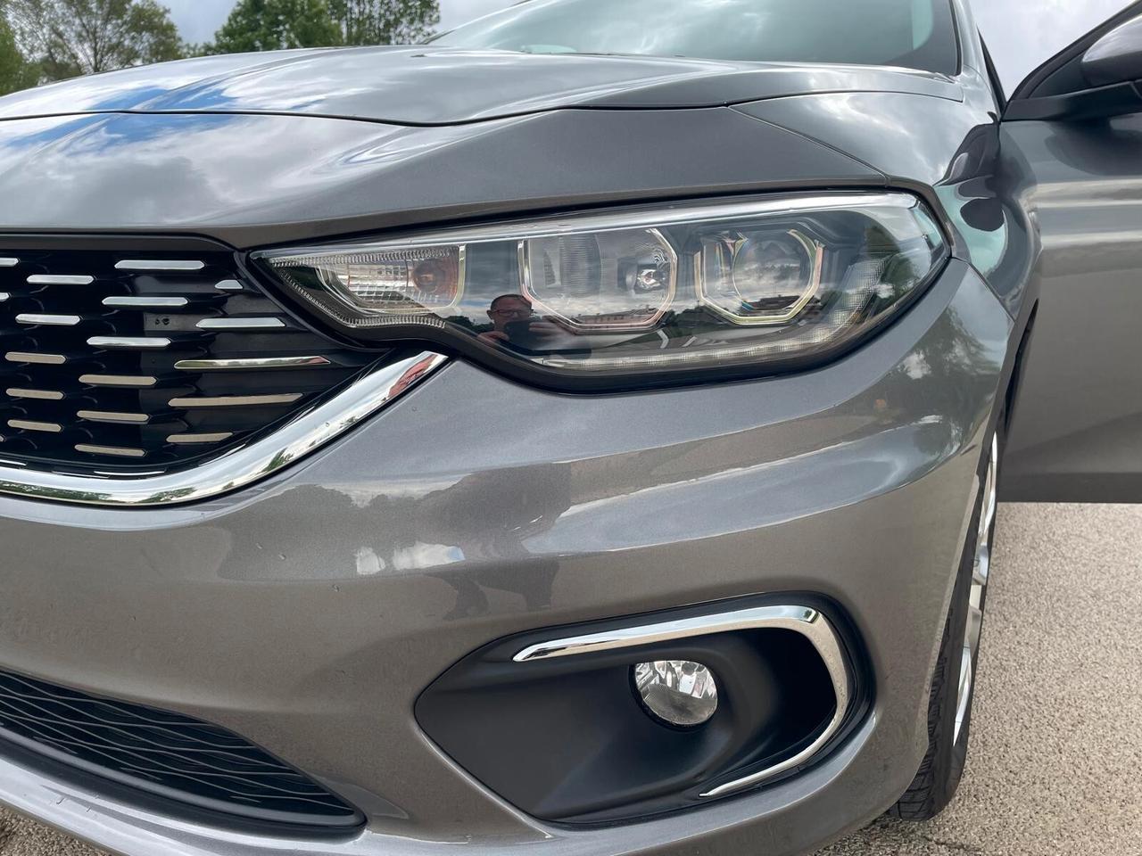 Fiat Tipo 1.6 M.Jet S.W. AUTOMATICA LOUNGE E. 214