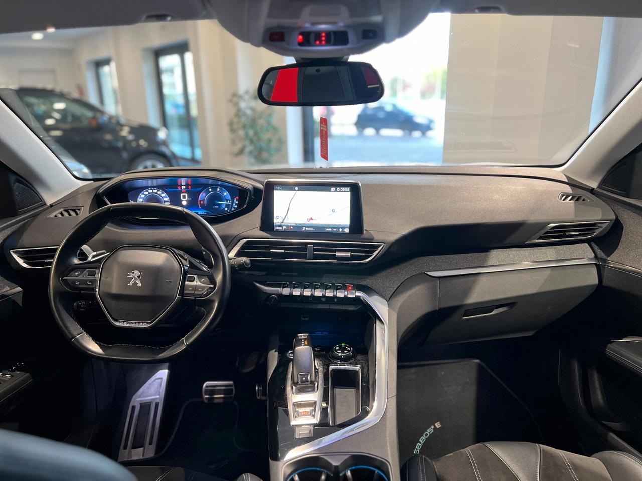 Peugeot 3008 BlueHDi 130 S&S EAT8 Crossway