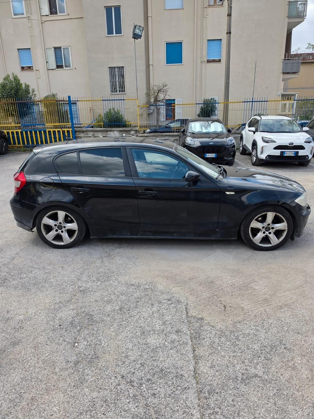 Bmw 120 120i cat 5 porte Futura GPL