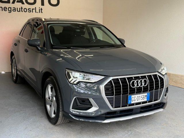 AUDI Q3 35 TDI Business Advanced