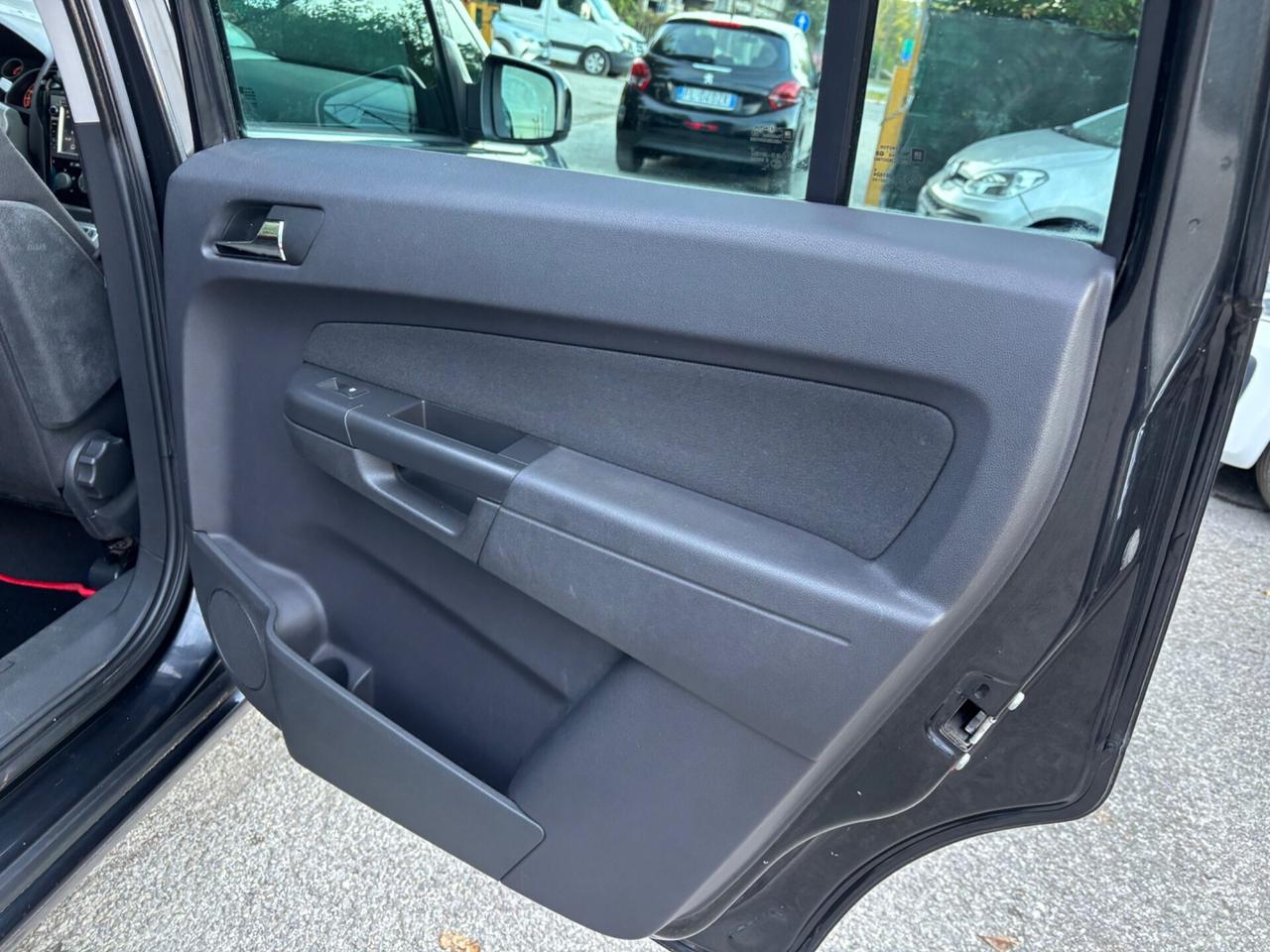 Opel Zafira 1.6 16V ecoM 150CV Turbo 7 posti