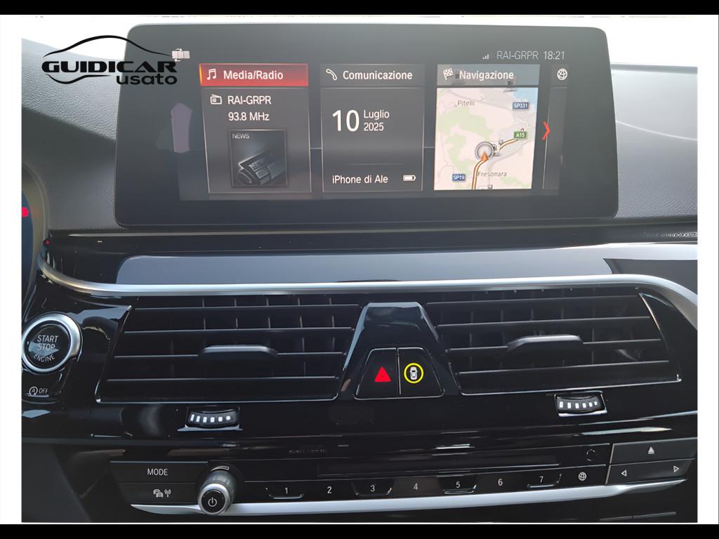 BMW Serie 5 G31 2017 Touring - 520d Touring Msport auto