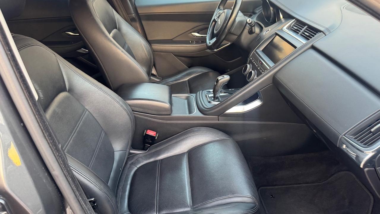 Jaguar E-Pace 2.0D 150 CV AWD aut. SE