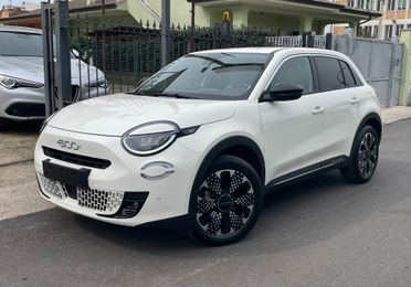 FIAT 600 1.2 Hybrid 110CV DCT LA PRIMA