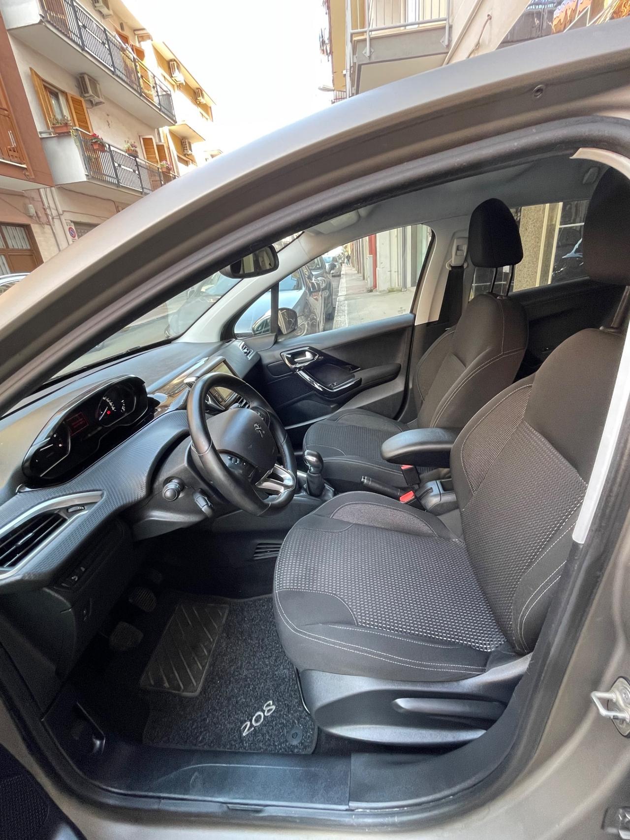 Peugeot 208 BlueHDi 75 5 porte Allure OPACA