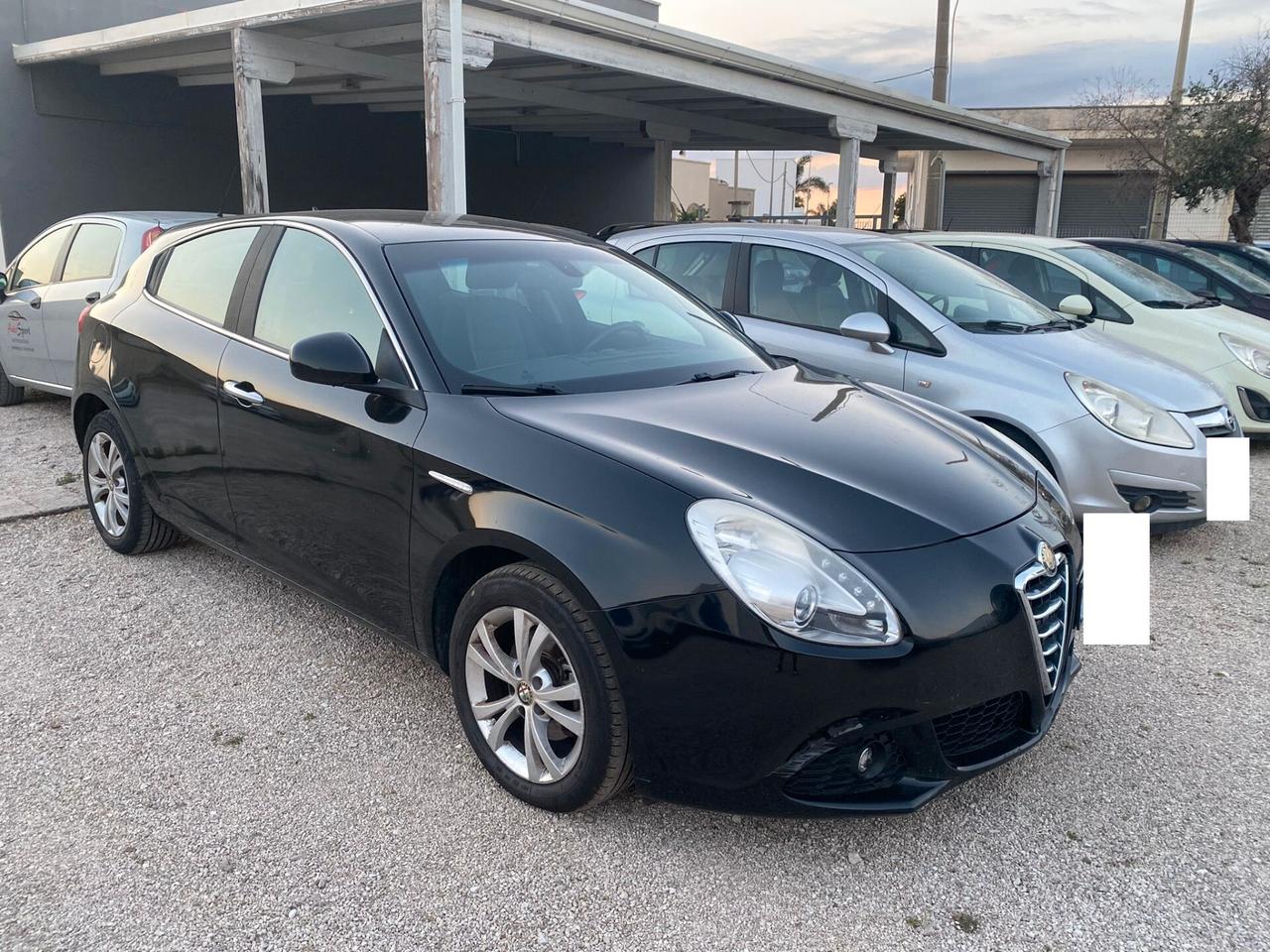 Alfa Romeo Giulietta 1.6 JTDm-2 105 CV Distinctive