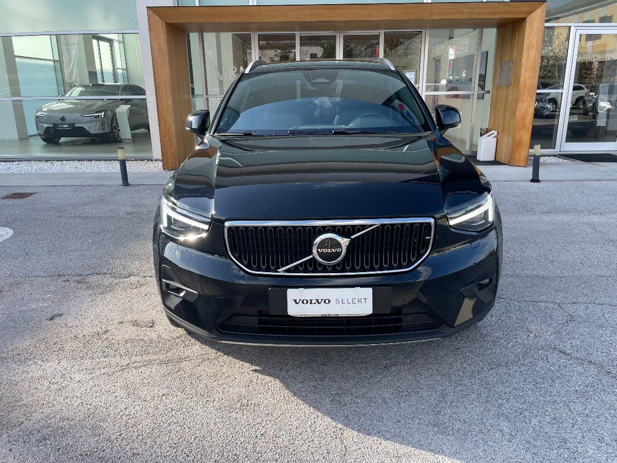 VOLVO - XC40 - B3 automatico Core