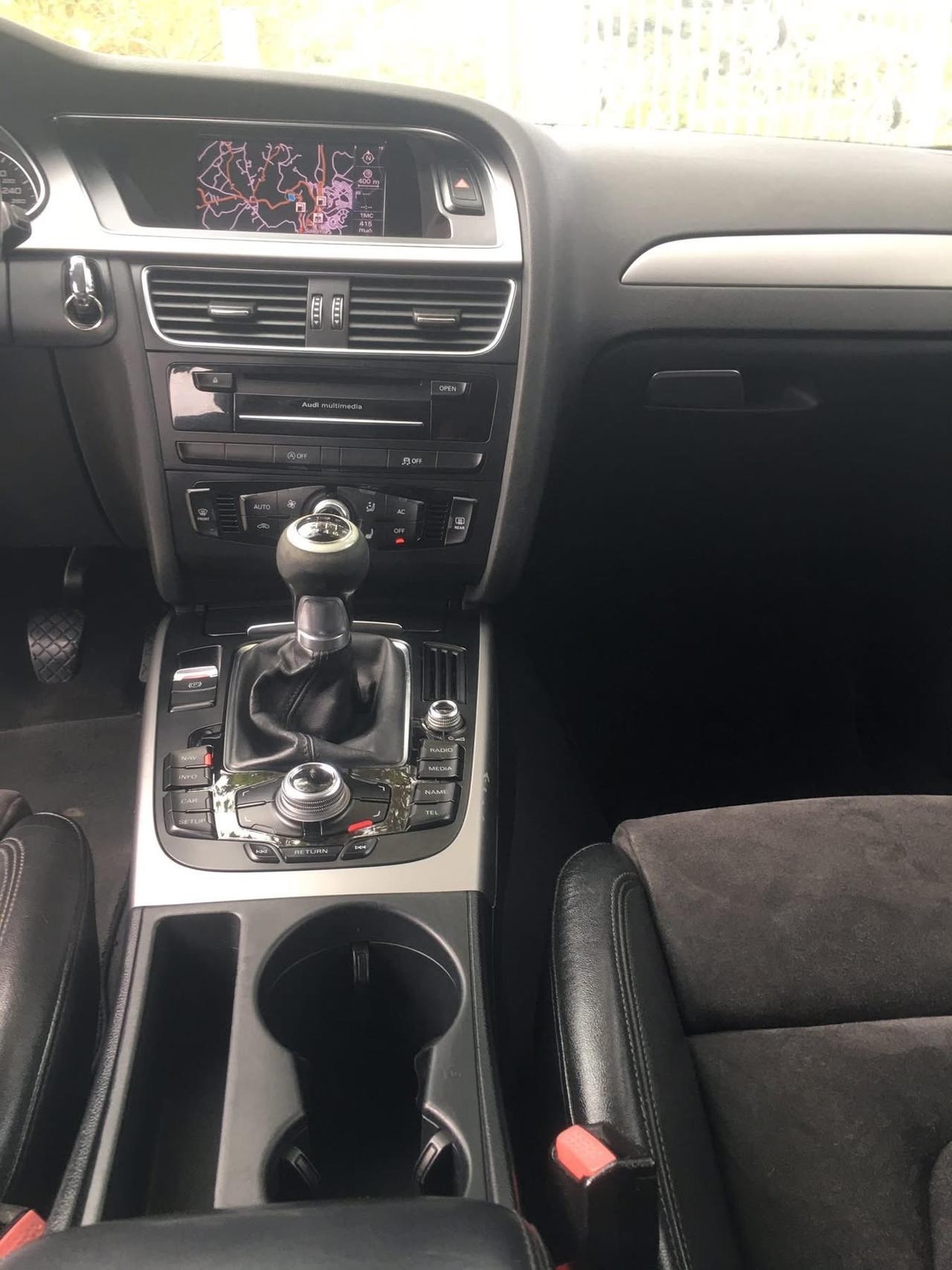 AUDI A4 AVANT 2.0 TDI 143 CV MODELLO S-LINE