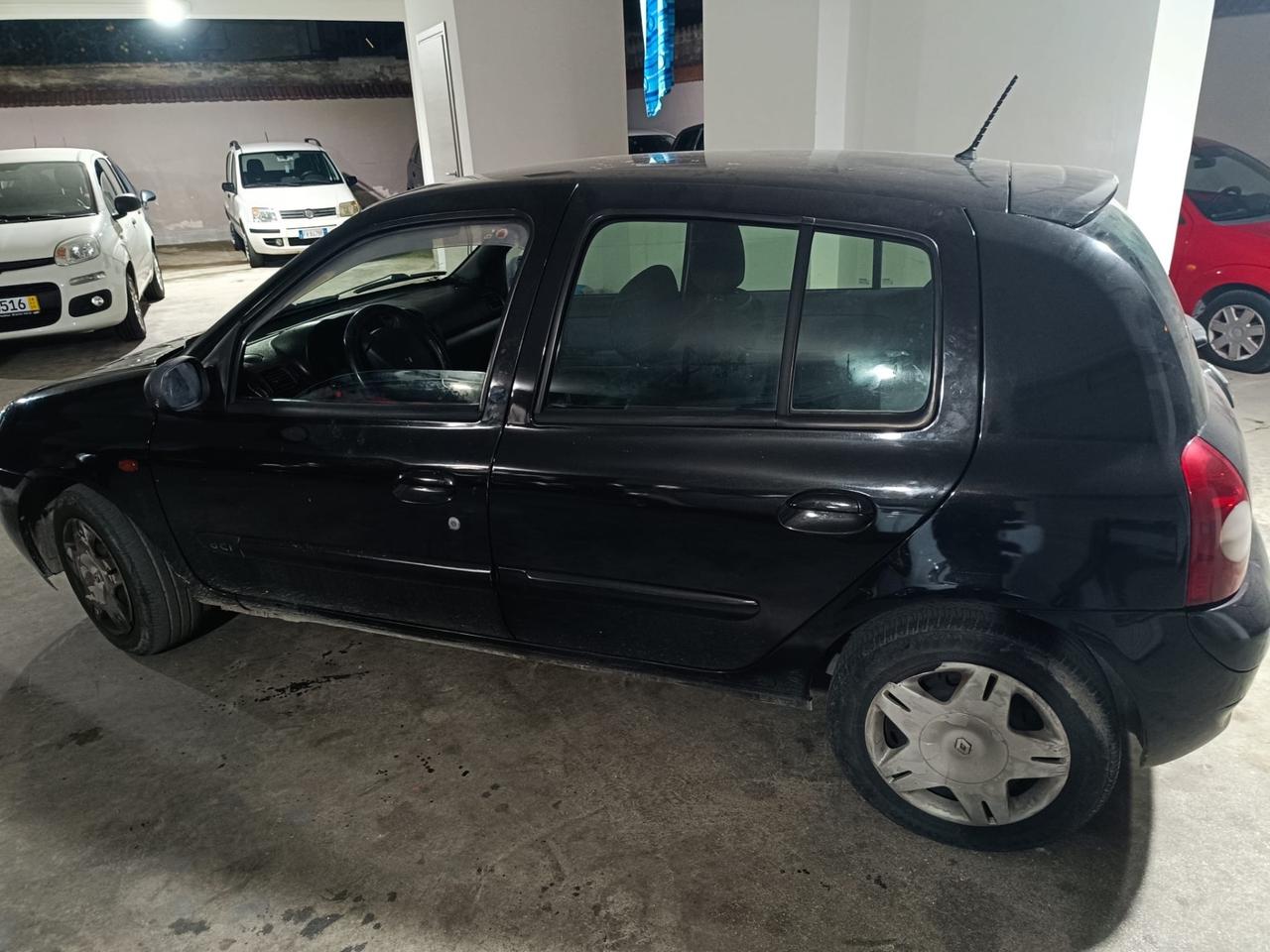 Renault Clio 1.5 dCi 65CV cat 5 porte Symbol