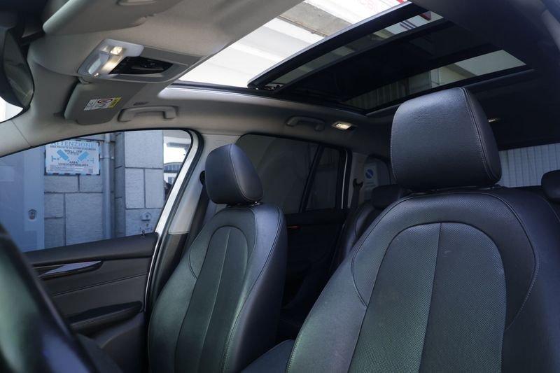BMW Serie 2 Gran Tourer BMW Serie 2 Gran Tourer 220d xDrive Gran Tourer Luxury aut. 140KW ANNO 2017 7 POSTI