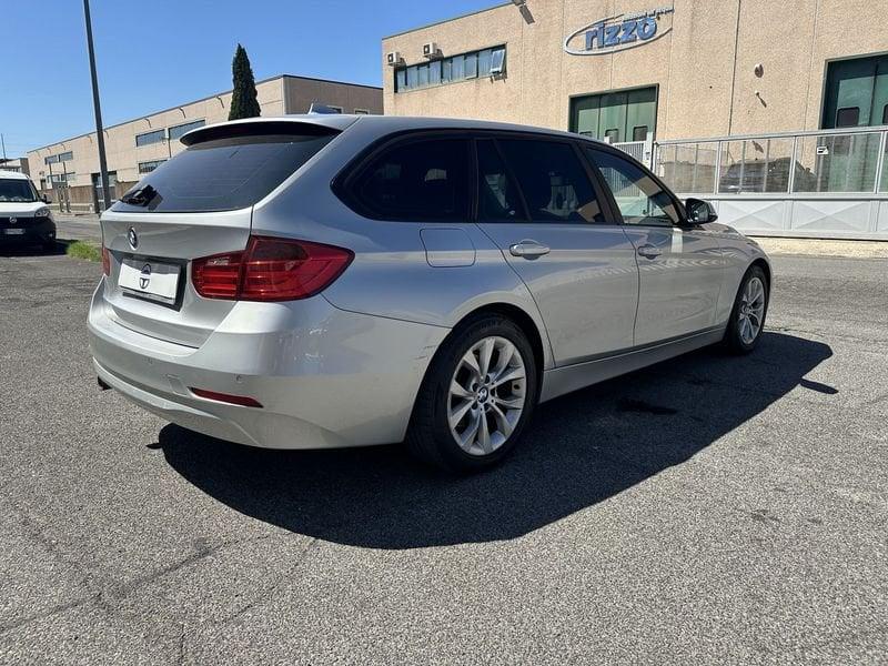 BMW Serie 3 318d Touring Auto