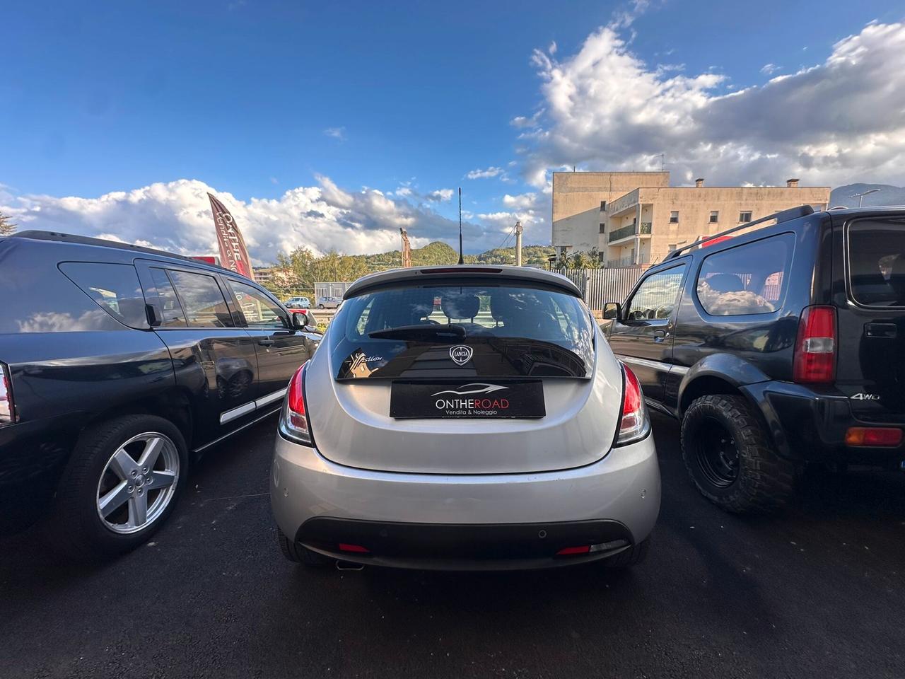 Lancia Ypsilon 1.2 69 CV 5 porte GPL Ecochic Elle