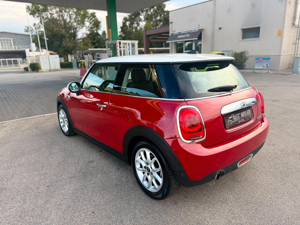 Mini 1.5 Cooper D/PELLE/FULL LED/NAVI/PDC/BELLA