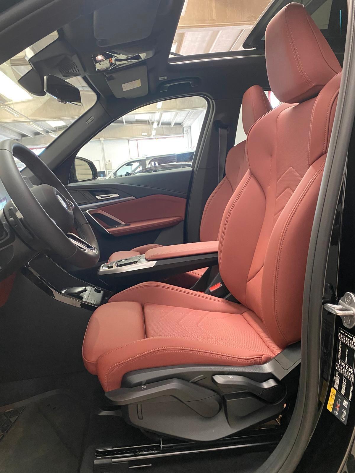 BMW iX1 eDrive20 Pacchetto M Sport Pro-Ok Neopatentati-LEGGI SOTTO